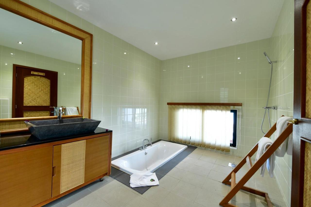 ปาราดิส ดูเวีย Hotel Fayaoue ภายนอก รูปภาพ